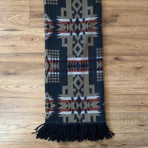 Aztec patterned blanket scarf/throw